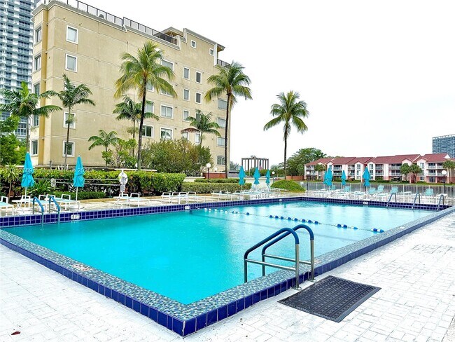 Building Photo - 3800 S Ocean Dr
