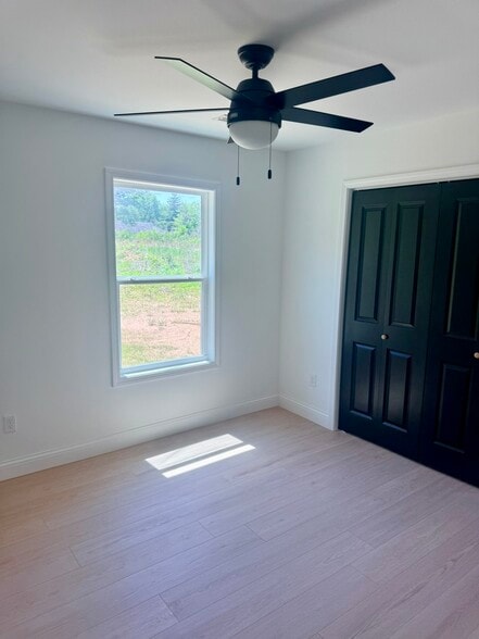 Building Photo - 123 Beechwood Ln