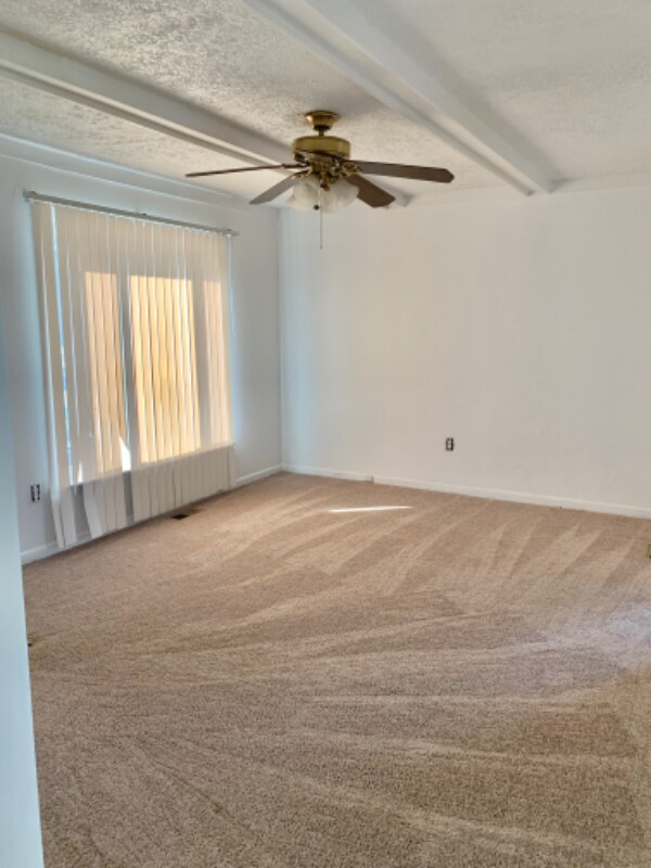 Building Photo - 13701 Marvin St