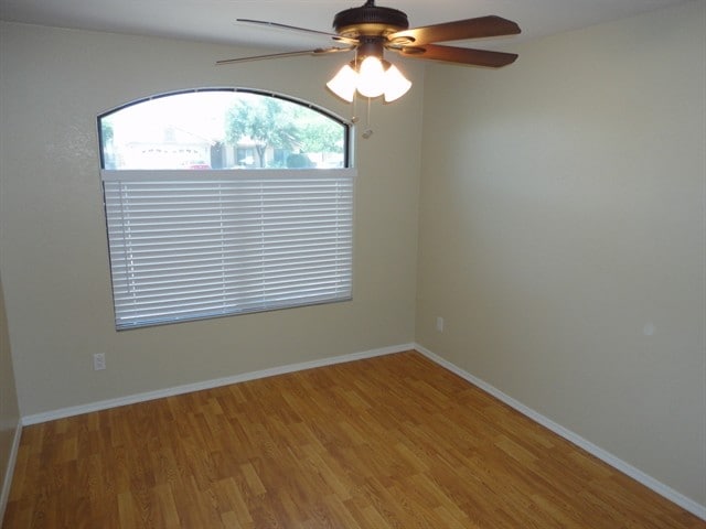 Building Photo - 2392 E Remington Pl