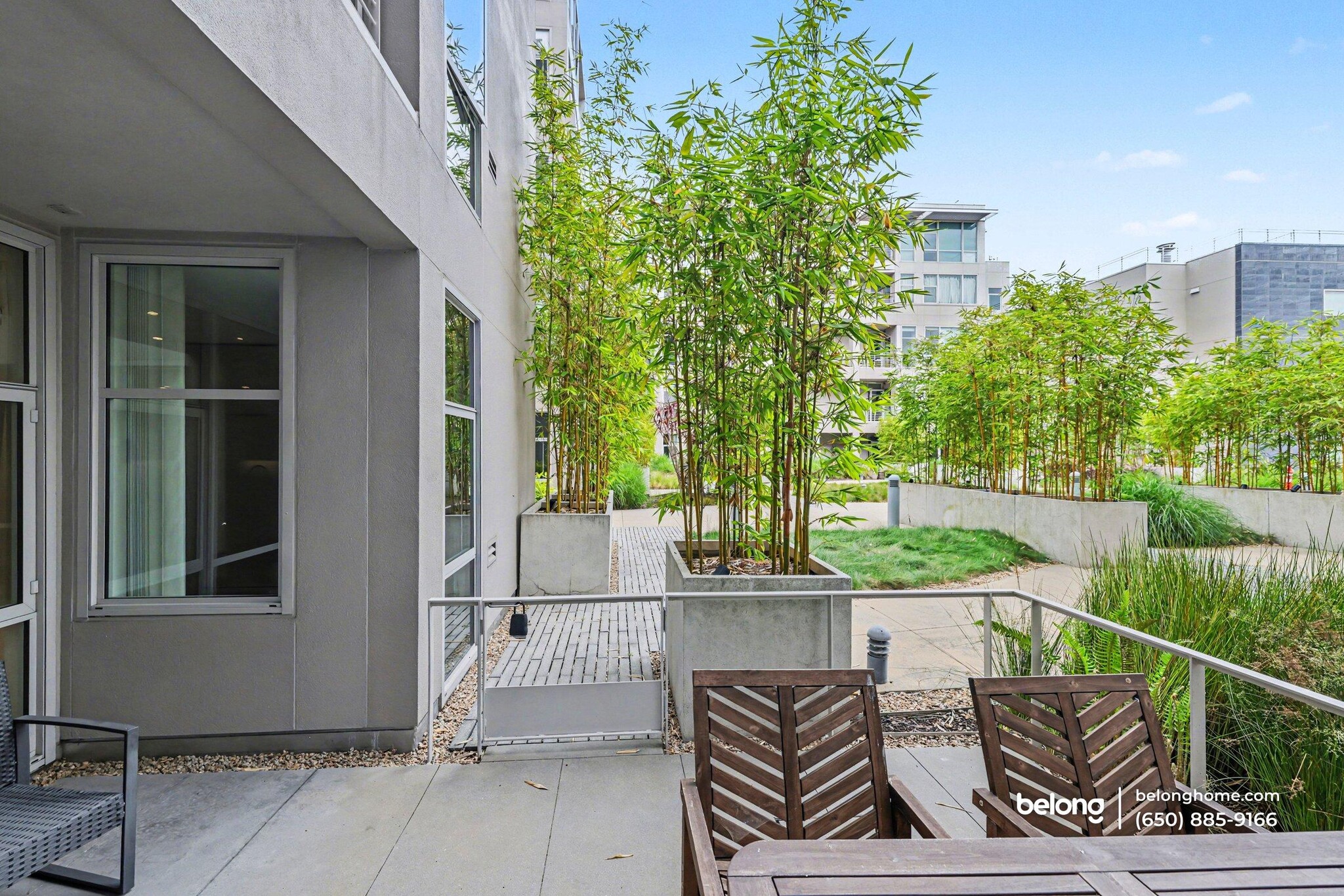 Building Photo - 235 Berry St