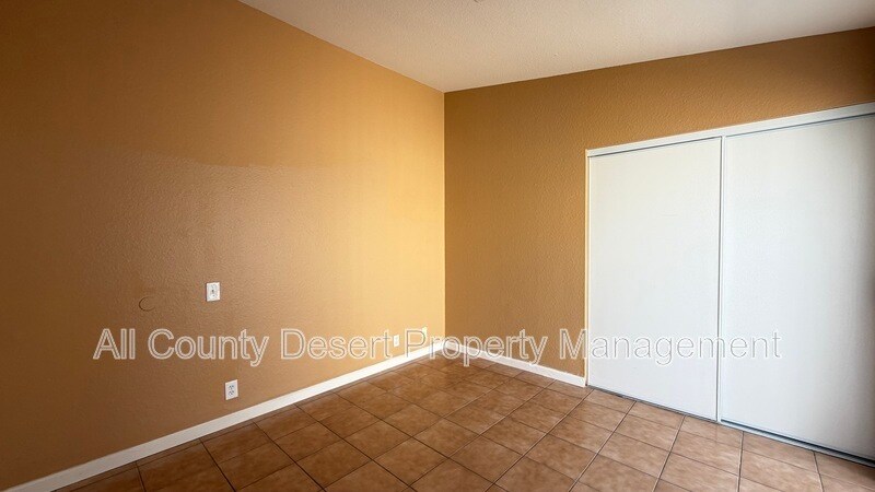 Building Photo - 79891 Ave 42