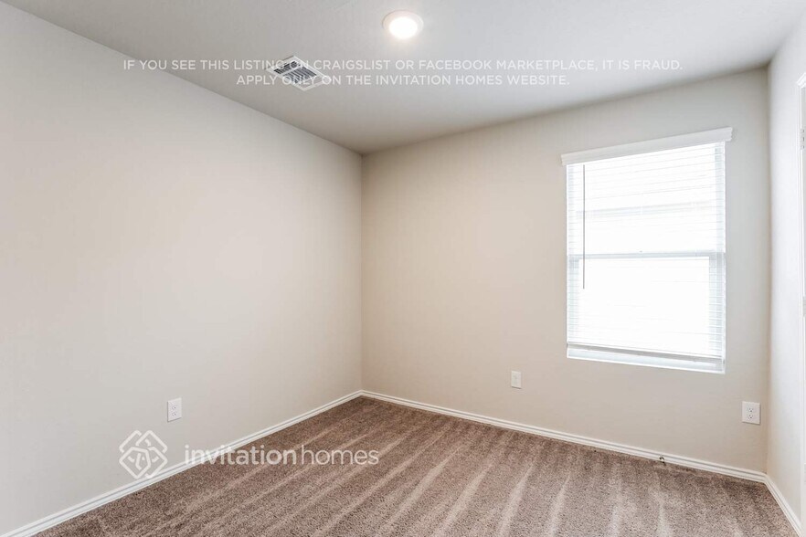 Building Photo - 4219 Southton Lk