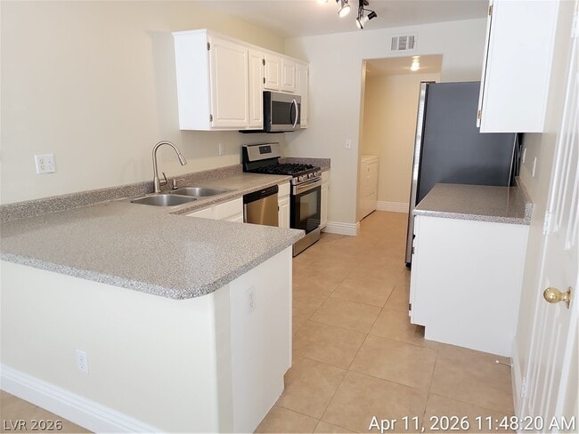 Building Photo - 1630 Colloquium Dr