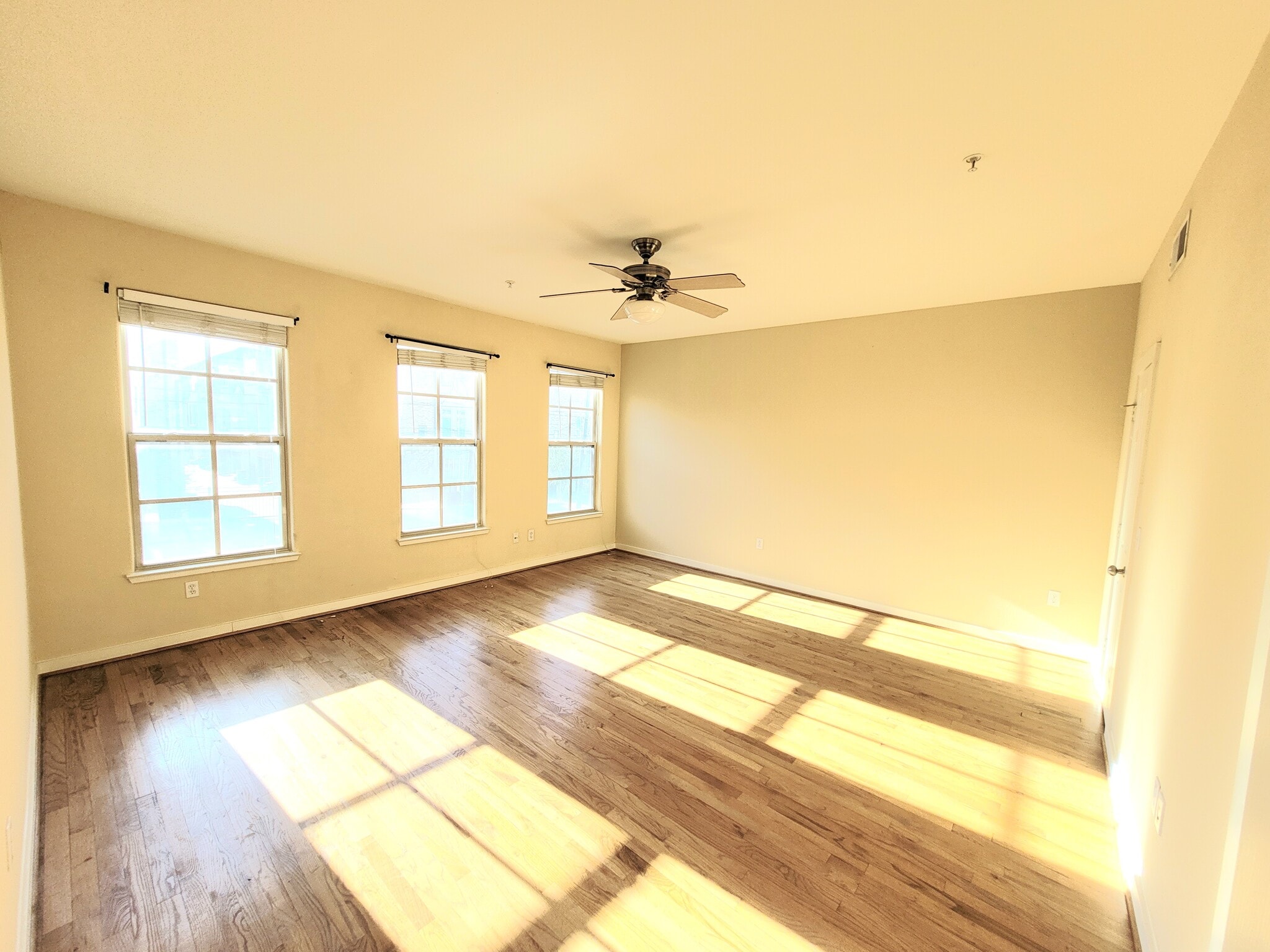 Bedroom #1 - 2216 Chenevert St