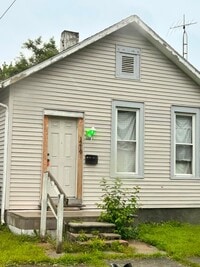 Building Photo - 1219 Yates St