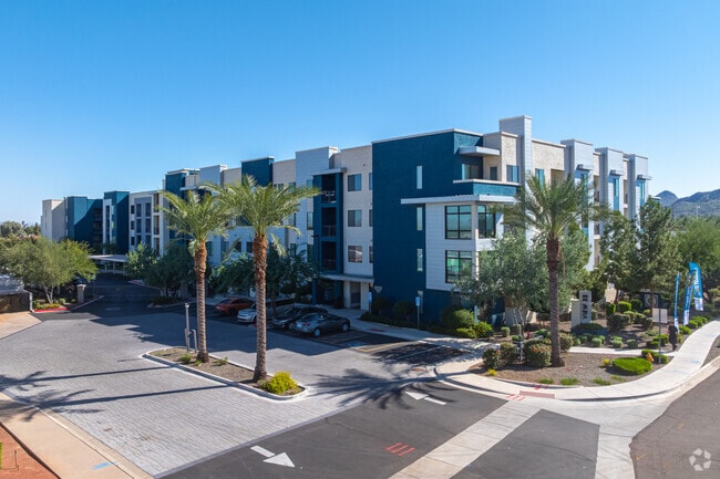 Building Photo - View 32