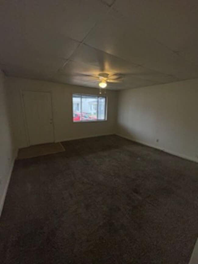 Building Photo - 2513 West Illinois Street, Evansville, Ind...
