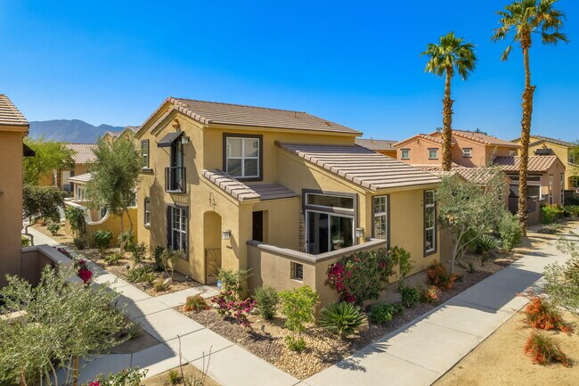 Building Photo - 52230 Desert Spoon Ct