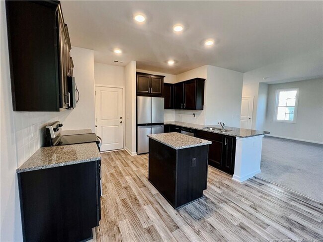 Building Photo - 181 Springhaven Dr
