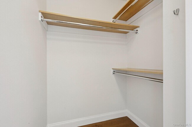 Building Photo - 10 City Pl