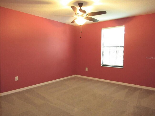 Building Photo - 10120 Rose Petal Pl
