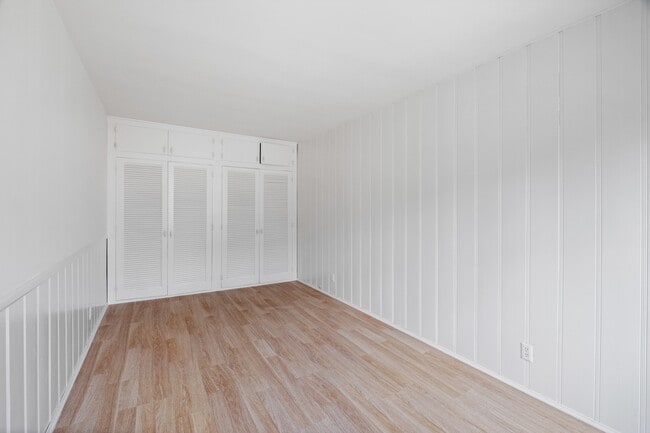 Building Photo - 3493 Meier St