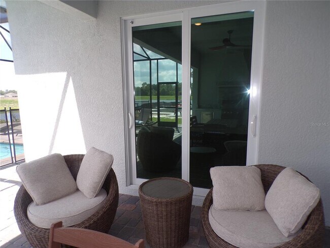 Building Photo - 15255 River Birch Ct