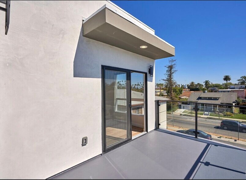 Building Photo - 4507 Lomita St