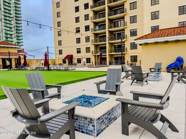 Building Photo - 1478 Riverplace Blvd