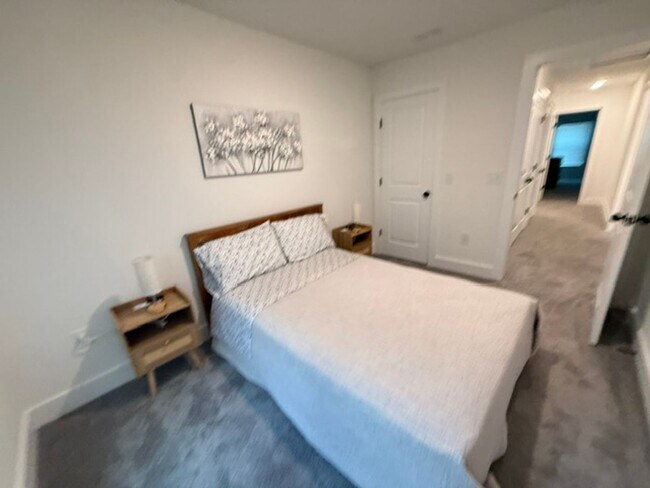 Building Photo - 3 Bedroom 2.5 Bath Townhouse in Barnwell Breeze - North Charleston