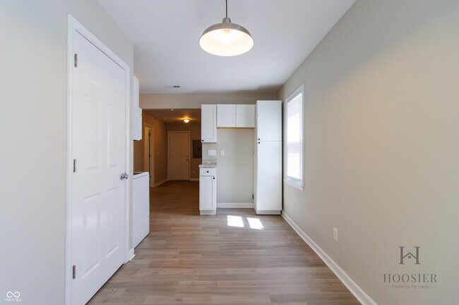Building Photo - 5838 Greenfield Ave