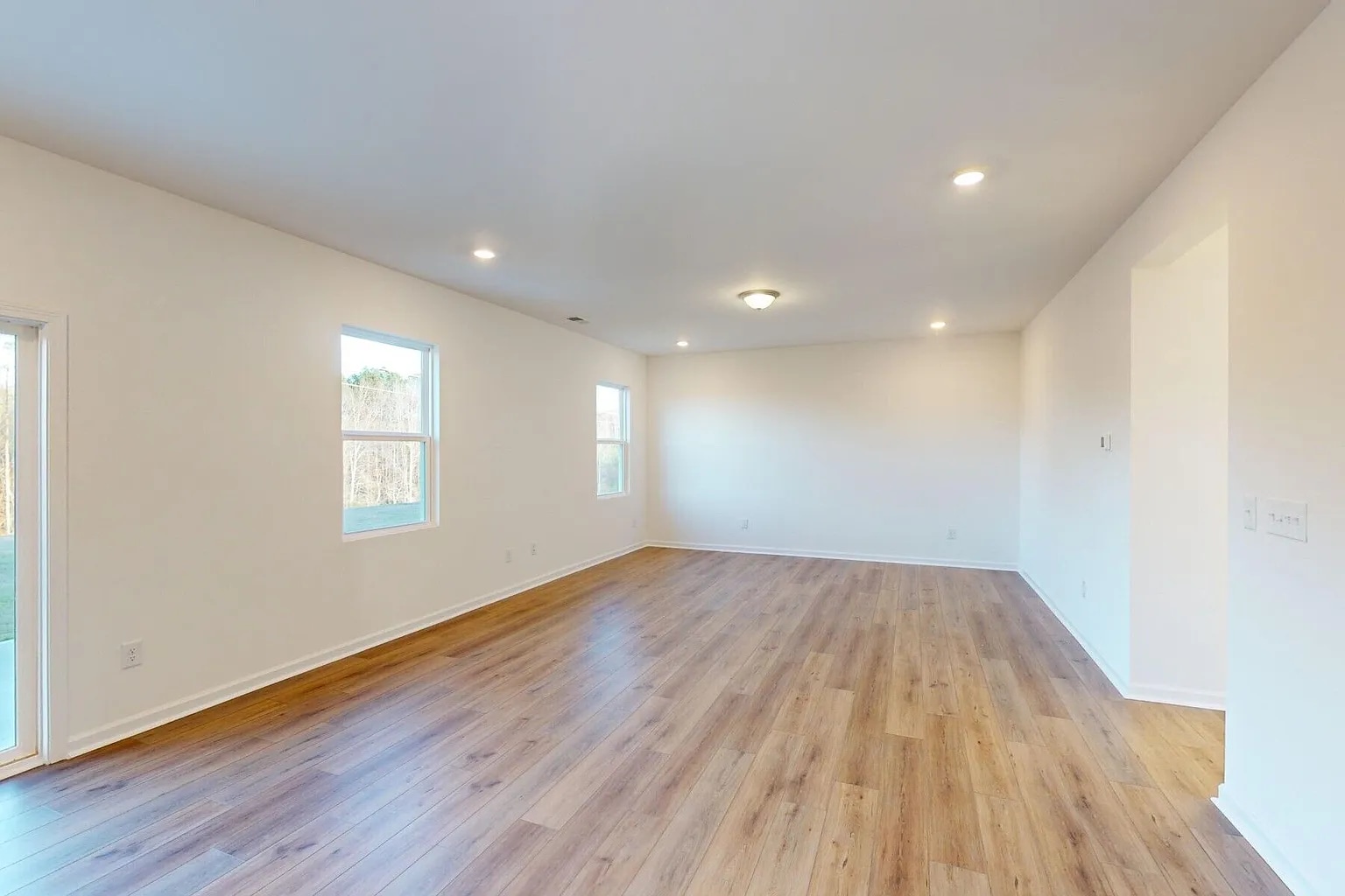 Building Photo - 2129 Clifton Rd