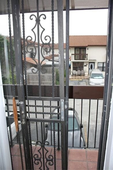 Building Photo - 2079 W 54th Terrace