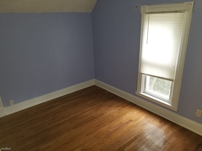 Building Photo - 3 br, 2 bath House - 1452 Forbes St 1452 F...