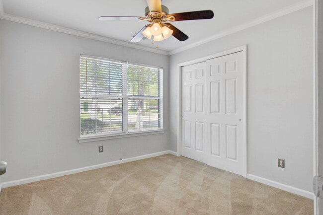 Building Photo - 5328 Tidewater Dr