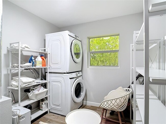 Building Photo - 63 Cory St