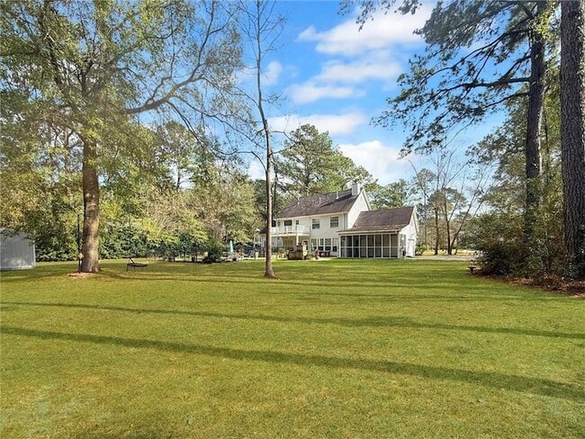 Building Photo - 118 Fox Run Dr