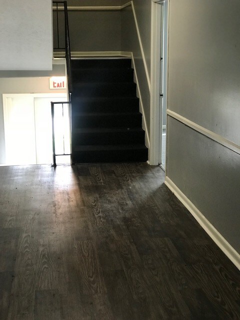 Building Photo - Ashland Apartments - NEW Renovations