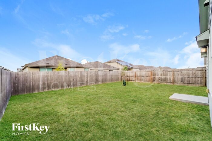 Building Photo - 10542 De Gonzalo Way