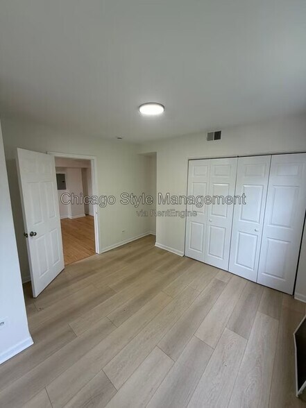 Building Photo - 7831 S Colfax Ave