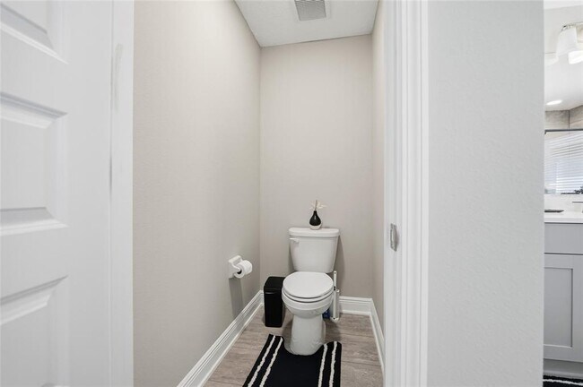 Building Photo - 7273 Notched Pne Bnd