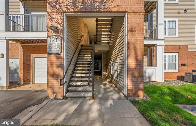 Building Photo - 19621 Galway Bay Circle