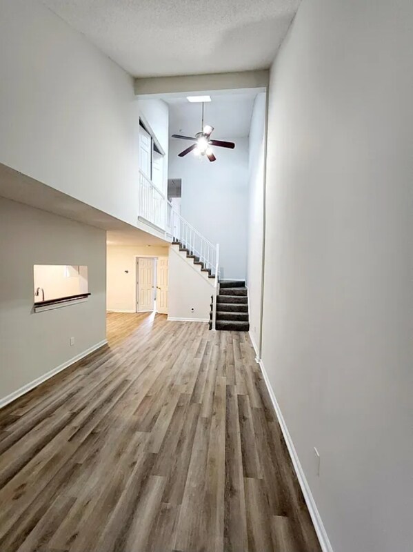 Building Photo - 5517 Maple Cluster Ct
