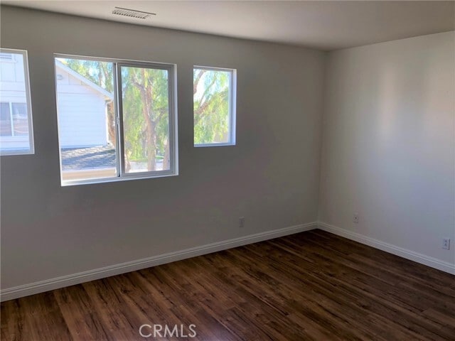 Building Photo - 43 Bluff Cove Dr