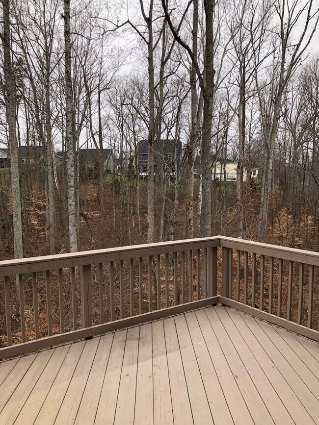 Building Photo - Beautiful like new home with full finished basement