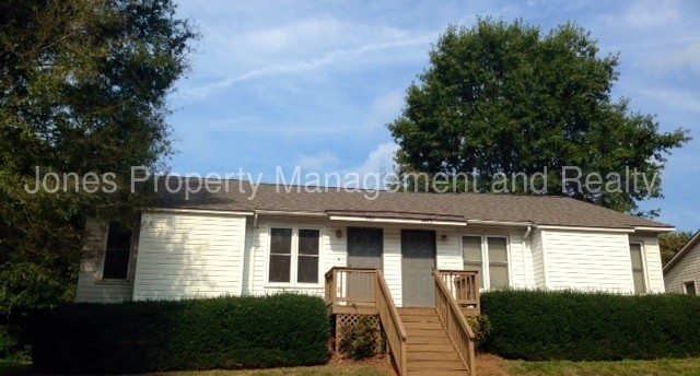 Primary Photo - Shelton Place, Concord NC 2br 1.5ba duplex