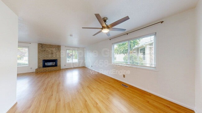 Building Photo - 2314 SE 53rd Ave