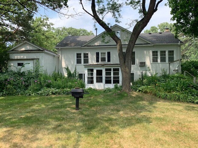 Building Photo - 4200 Brookside Ave
