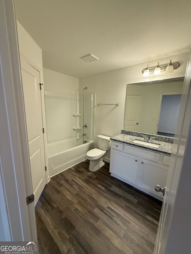 Building Photo - 3701 Abbey Wy