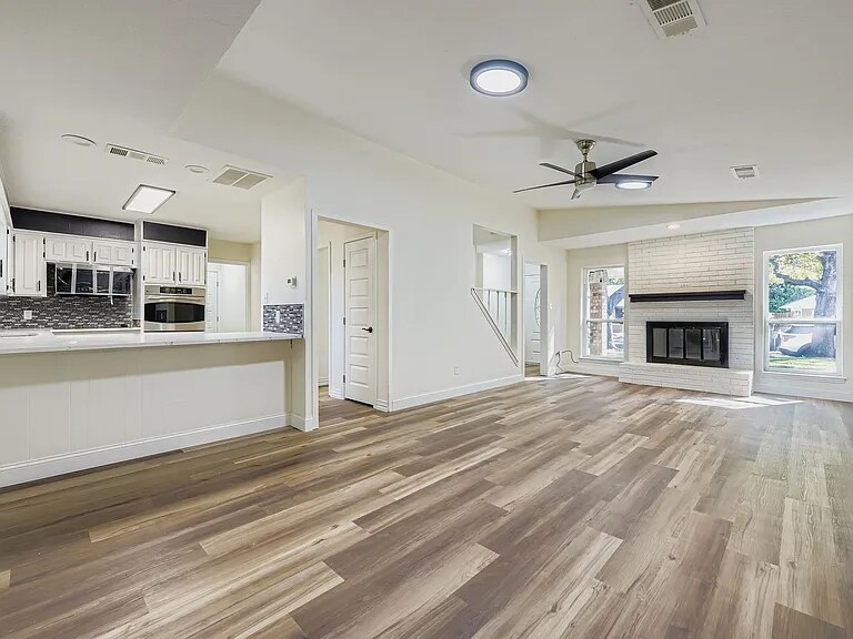 Building Photo - 4121 Chestnut St