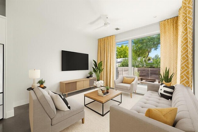 Building Photo - 510 Sacramento Dr