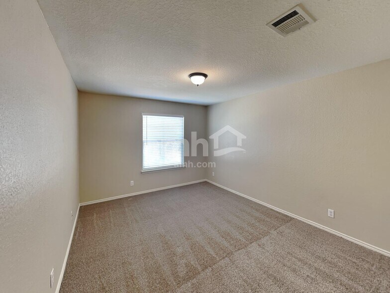 Building Photo - 11766 Wayward Daisy