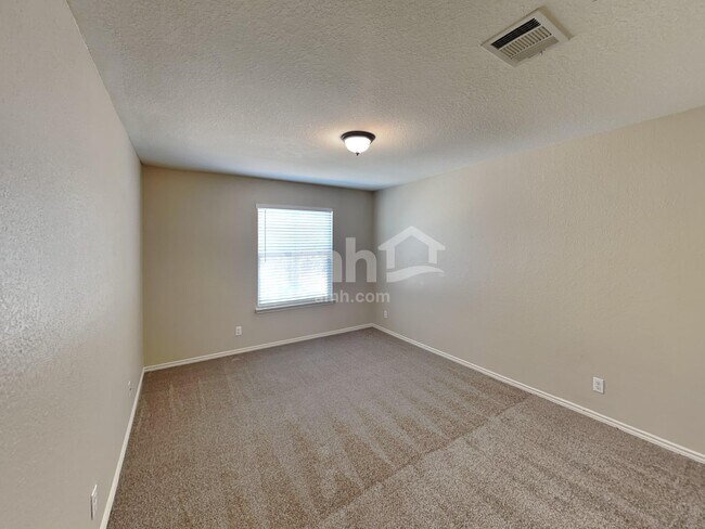 Building Photo - 11766 Wayward Daisy