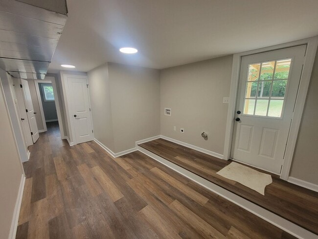 Building Photo - Harlem - Columbia County