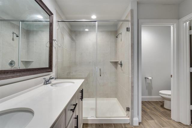 Building Photo - 6805 Andrew Dr