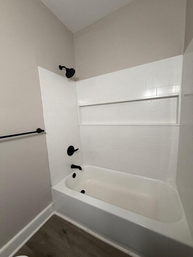 Building Photo - 1137-1139 Paxton St.