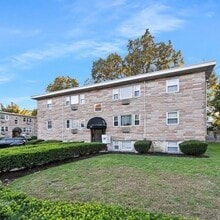 Building Photo - 14 Auna Dr