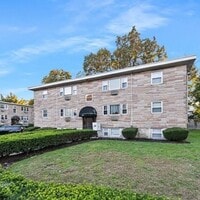 Building Photo - 14 Auna Dr