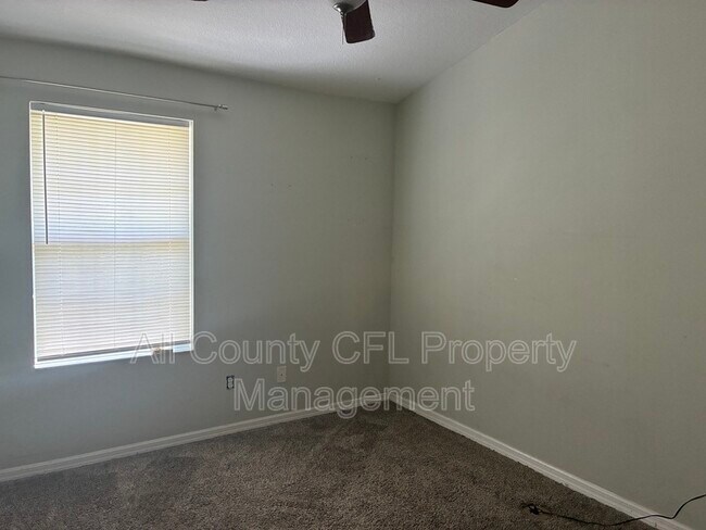 Building Photo - 13749 Lensdale Ln